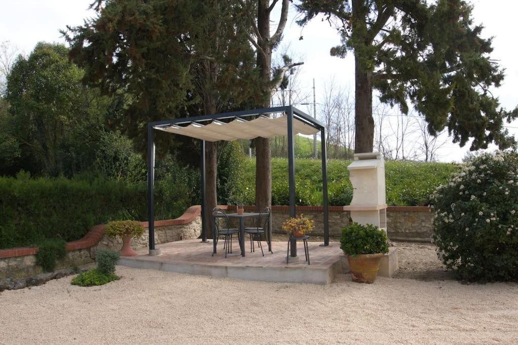 Casa Vacanze Podere San Giusto Volterra Bagian luar foto